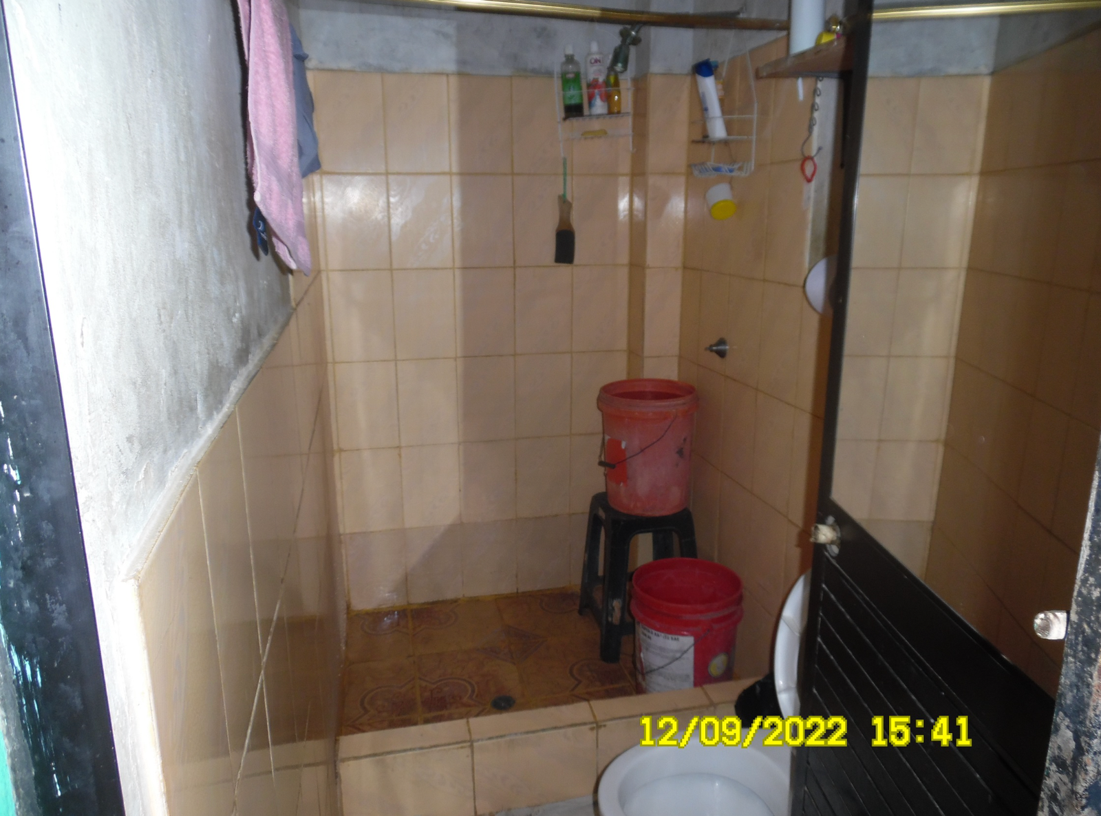 EC-RJ-156947 — Baño de la casa en Tohalli, Montecristi Baño de la casa en Tohalli, Montecristi