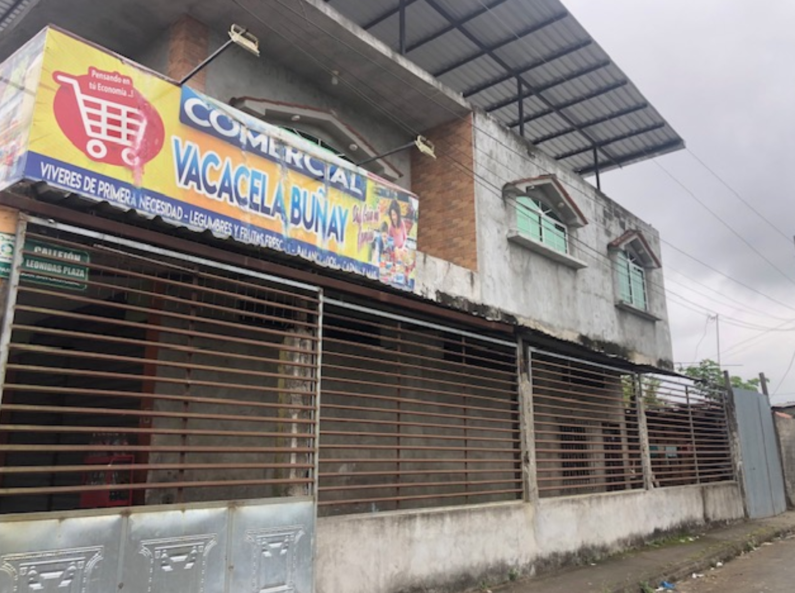 EC-RJ-157720 — Fachada lateral de la vivienda — Baldramina, Quevedo Fachada lateral de la vivienda de la propiedad EC-RJ-157720 en Baldramina, Quevedo.