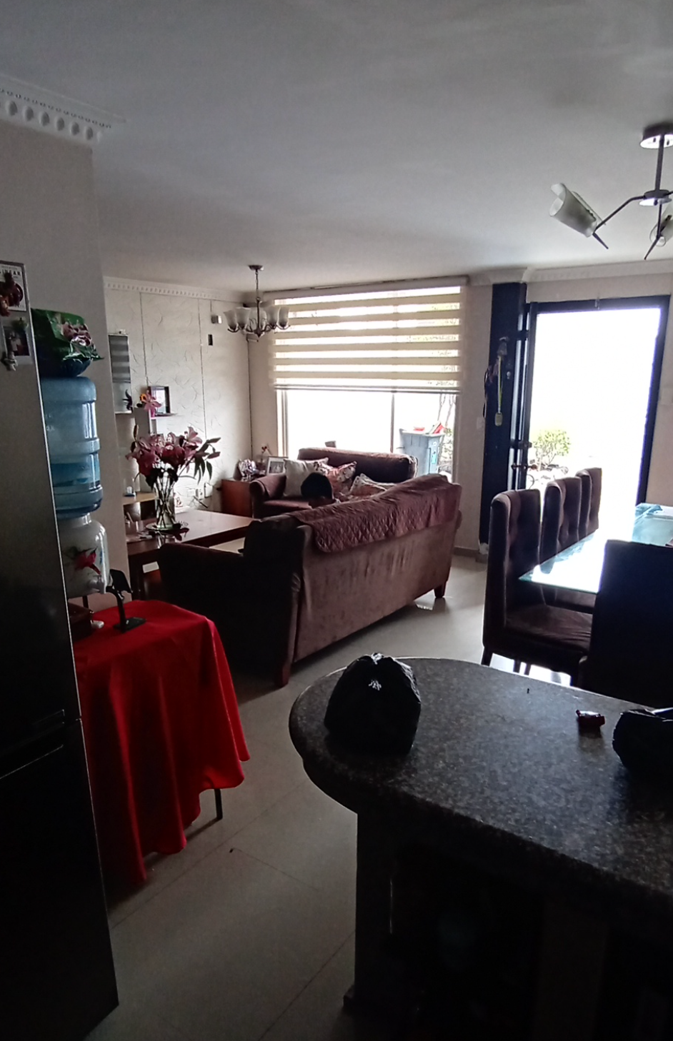 EC-RJ-157525 — Sala comedor — 10 de Agosto, Caranqui, Ibarra Sala comedor de la propiedad EC-RJ-157525 en 10 de Agosto, Caranqui, Ibarra.