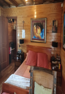 EC-RJ-157500 — Dormitorio de la vivienda Dormitorio con acabados de madera