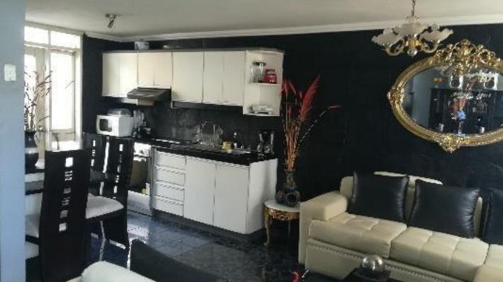 EC-RJ-157978 — Sala, comedor y cocina Sala, comedor y cocina de la vivienda en Los Capulíes 3.