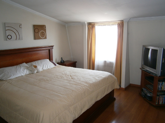 EC-RJ-155999 — Dormitorio de la vivienda Dormitorio con ventana de la casa